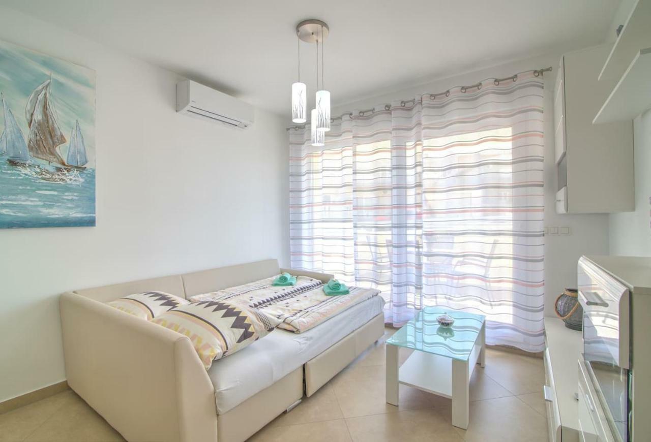 Waves-villa Sunce *