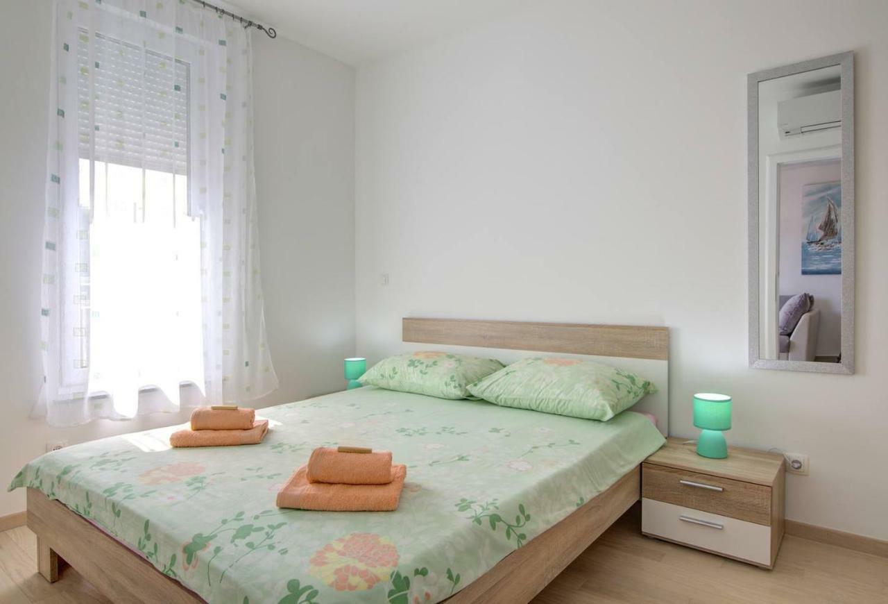 Waves-villa Sunce Apartment *